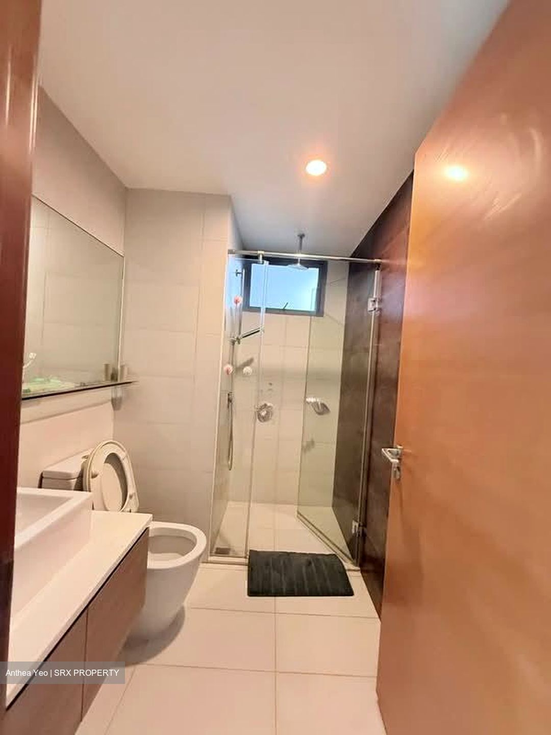 Centro Residences (D20), Condominium #577293881